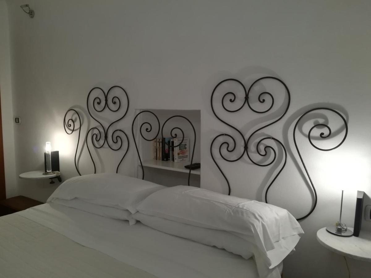 ボルディゲーラ Casa Norida Bed & Breakfast エクステリア 写真